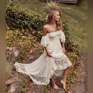 Coven & Co. Folklore gown. S, BNWT